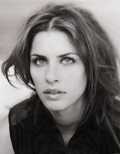 Amanda Peet