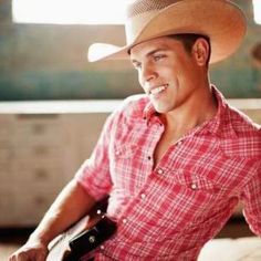 Dustin Lynch