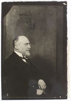 Erik Satie