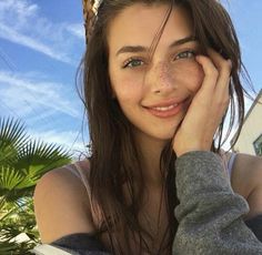 Jessica Clements