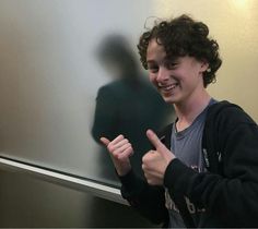 Wyatt Oleff