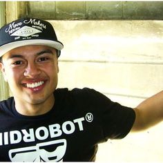 Alfredo Flores