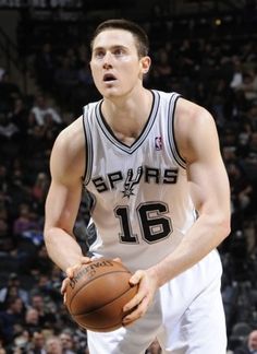 Aron Baynes