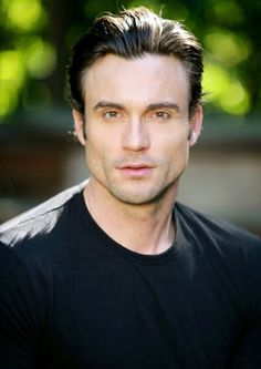 Daniel Goddard