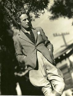 Leslie Howard