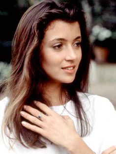 Mia Sara