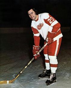 Mickey Redmond