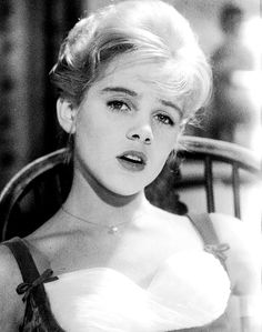 Sue Lyon