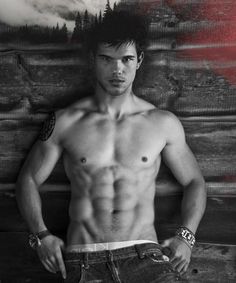 Taylor Lautner