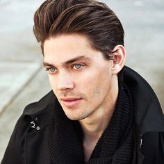 Tom Payne