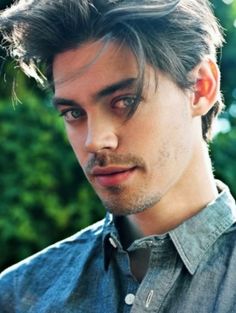 Tom Payne