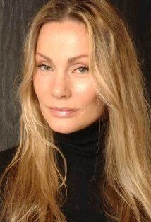 Virginia Hey