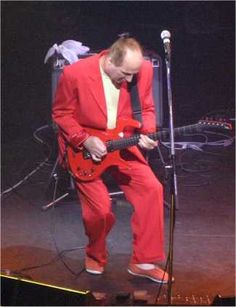 Adrian Belew