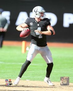 Derek Carr