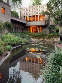 Frank Lloyd Wright