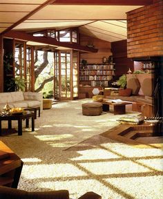 Frank Lloyd Wright