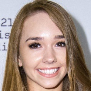 Holly Taylor