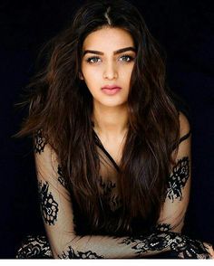 Nidhhi Agerwal