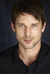 Wil Traval