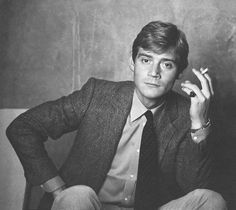 Anthony Andrews