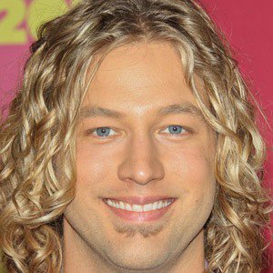 Casey James