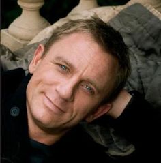 Daniel Craig