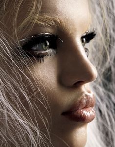 Daphne Groeneveld