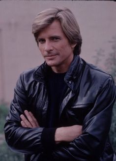 Dirk Benedict