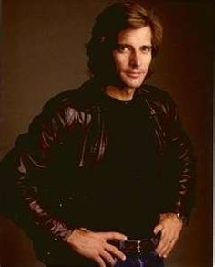 Dirk Benedict