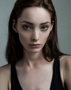 Emma Dumont