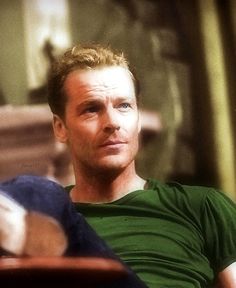 Iain Glen