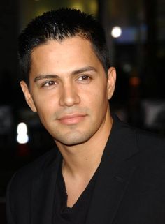 Jay Hernandez