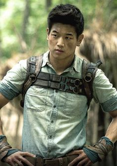 Ki Hong Lee