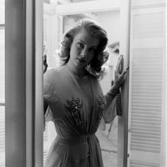 Linda Christian