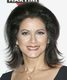 Saundra Santiago