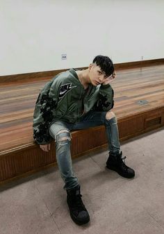 Simon Dominic