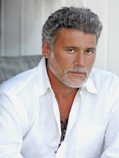 Steven Bauer