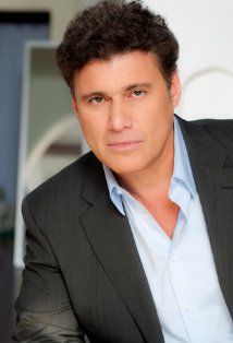 Steven Bauer