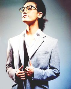 Theia Akanishi