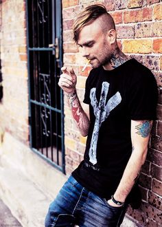 Bert McCracken