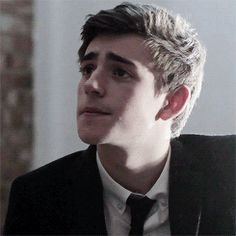 Charlie Rowe