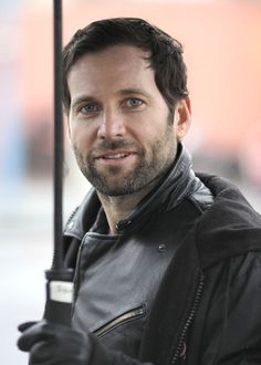 Eion Bailey