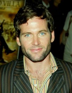 Eion Bailey