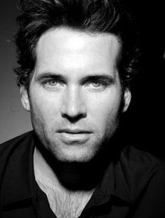 Eion Bailey