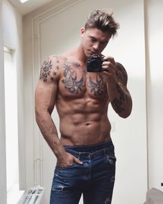 Kaz van der Waard