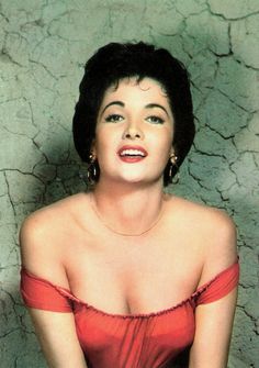 Linda Cristal