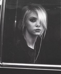 Taylor Momsen