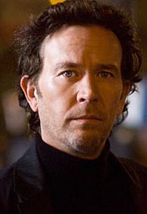 Timothy Hutton