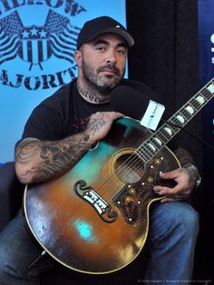 Aaron Lewis