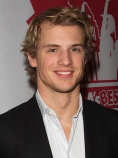 Freddie Stroma